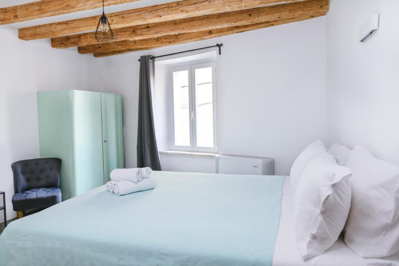 M9 Rooms 伊佐拉 外观 照片