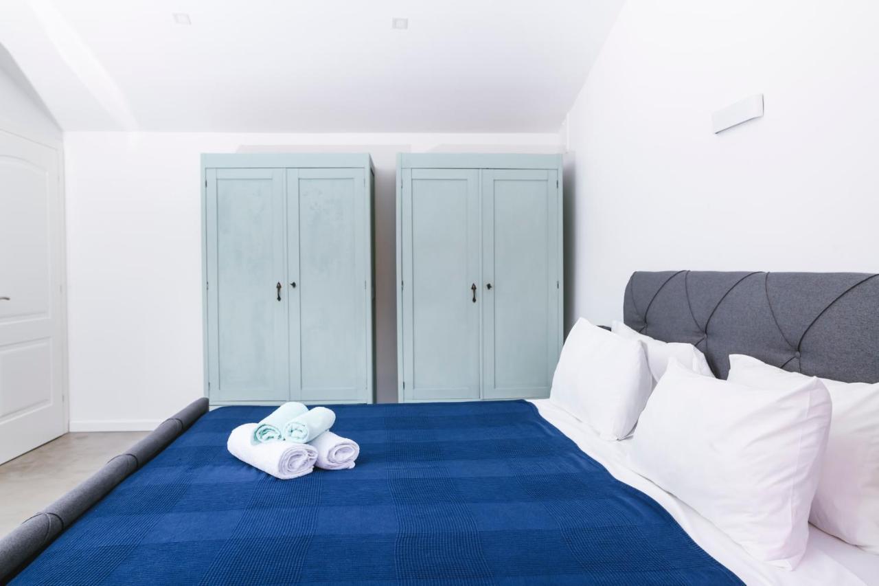 M9 Rooms 伊佐拉 外观 照片